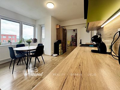 Pronájem bytu 3+kk 67 m²