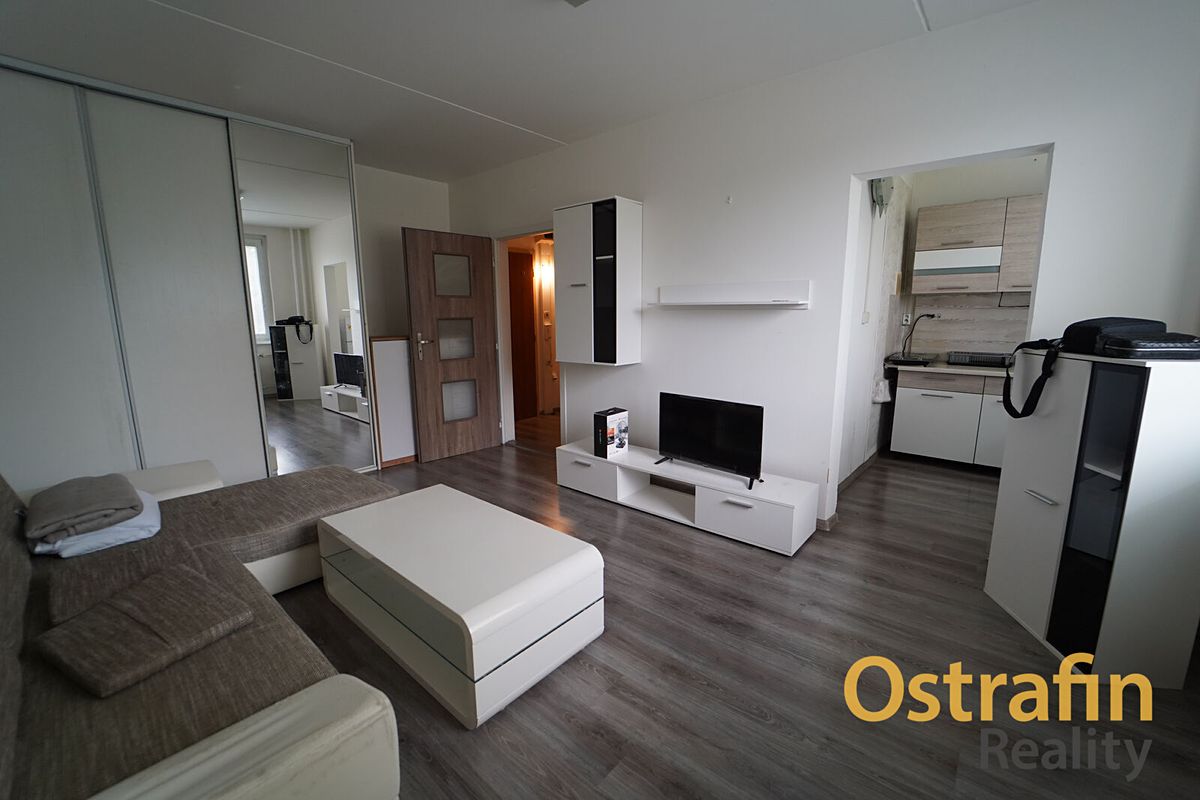 Pronájem bytu 1+kk 29 m²