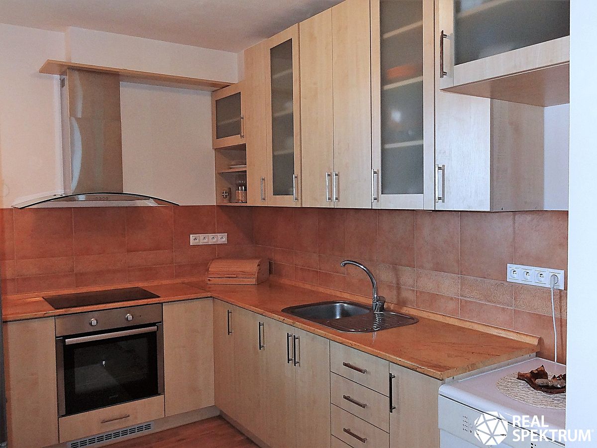 Pronájem bytu 3+kk 87 m² – fotografie 2