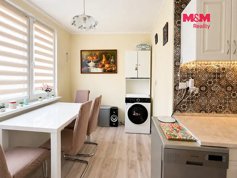 Prodej bytu 2+1 61 m², Chomutov – náhled fotky 3