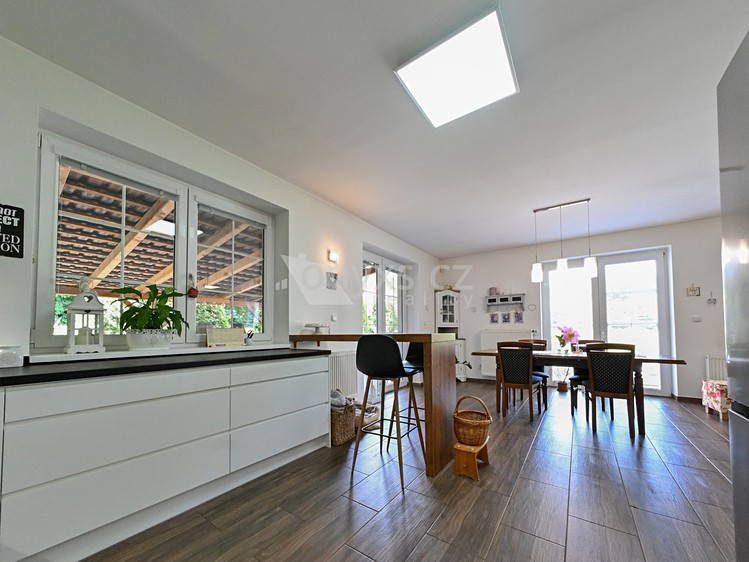Prodej domu, 183 m² (12 z 39)