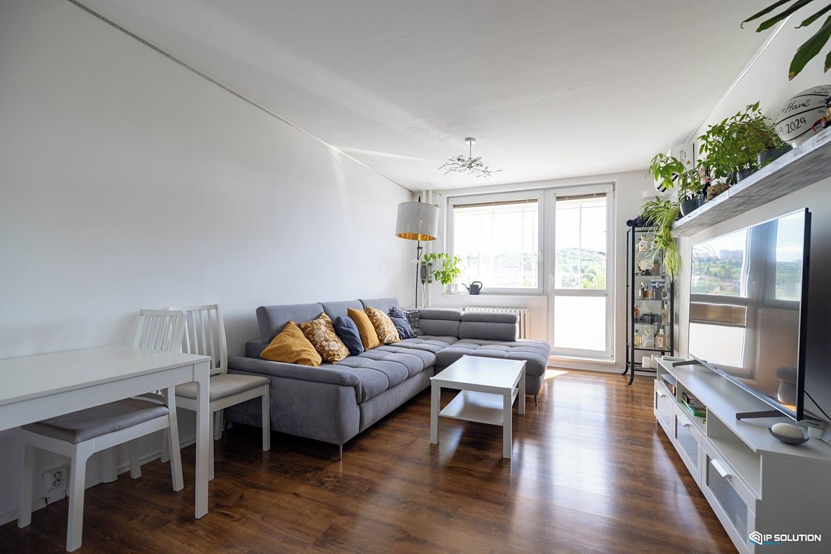 Prodej bytu 2+1 64 m²