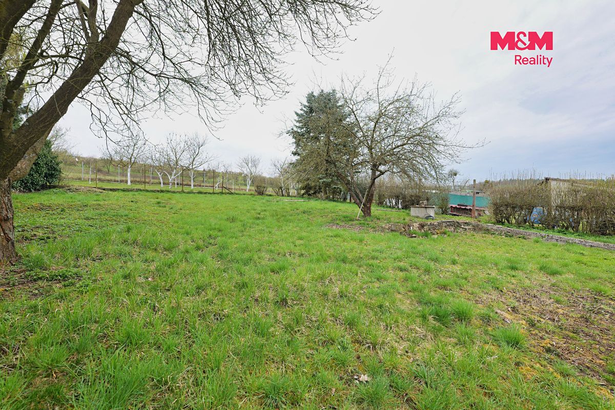 Prodej stavebního pozemku 816 m² – fotografie 2