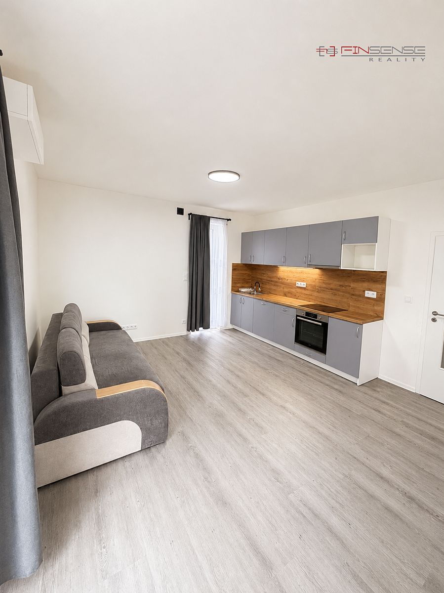 Pronájem bytu 2+kk 46 m² – fotografie 4