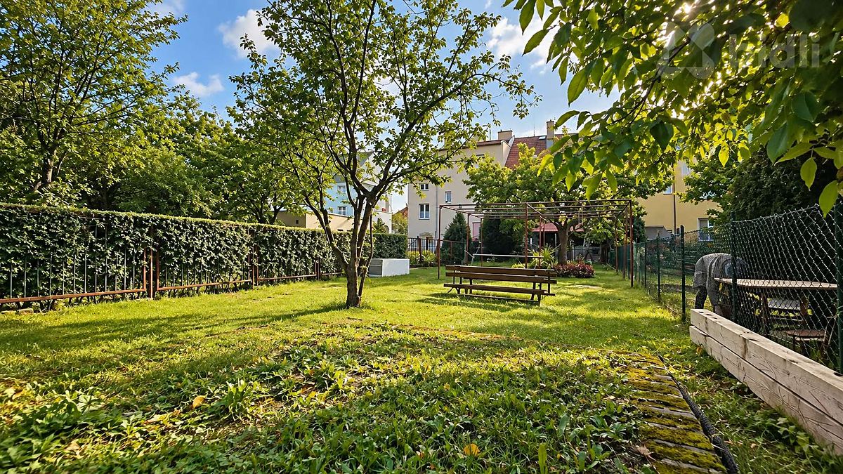 Pronájem rodinného domu 54 m², pozemek 429 m² – fotografie 2