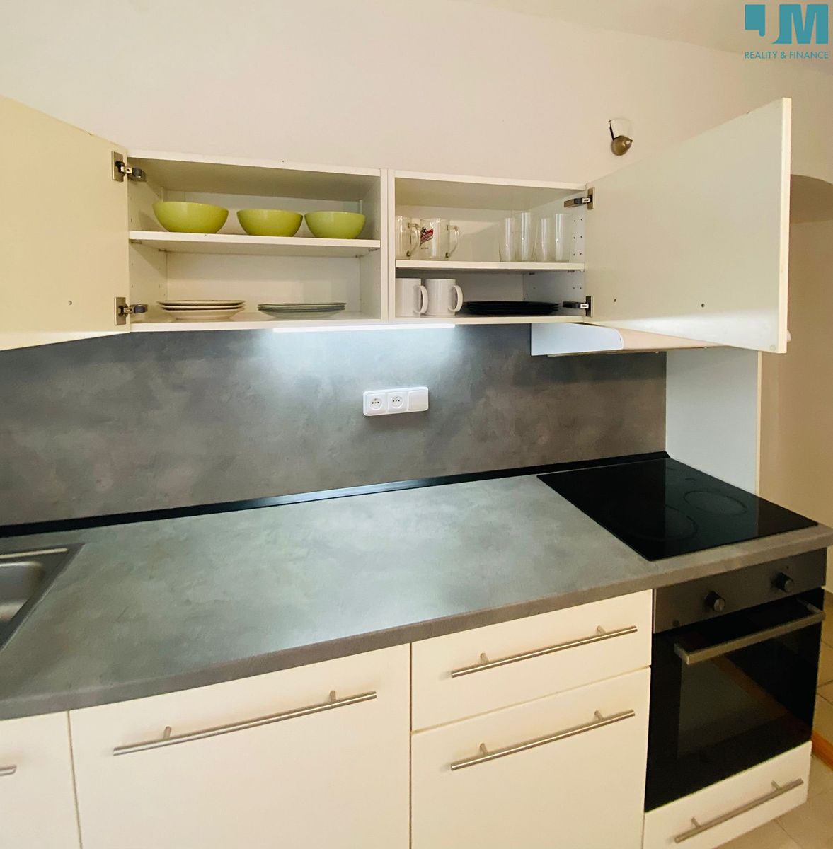 Pronájem bytu 2+1 49 m² – fotografie 2