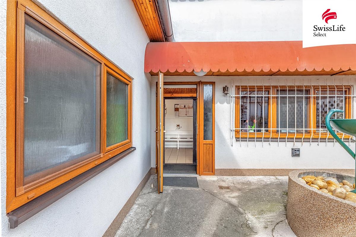 Prodej obchodního prostoru 142 m²