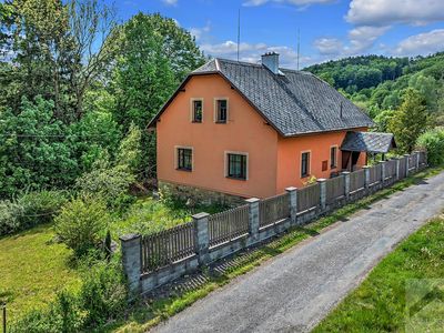 Prodej rodinného domu 150 m², pozemek 3188 m²