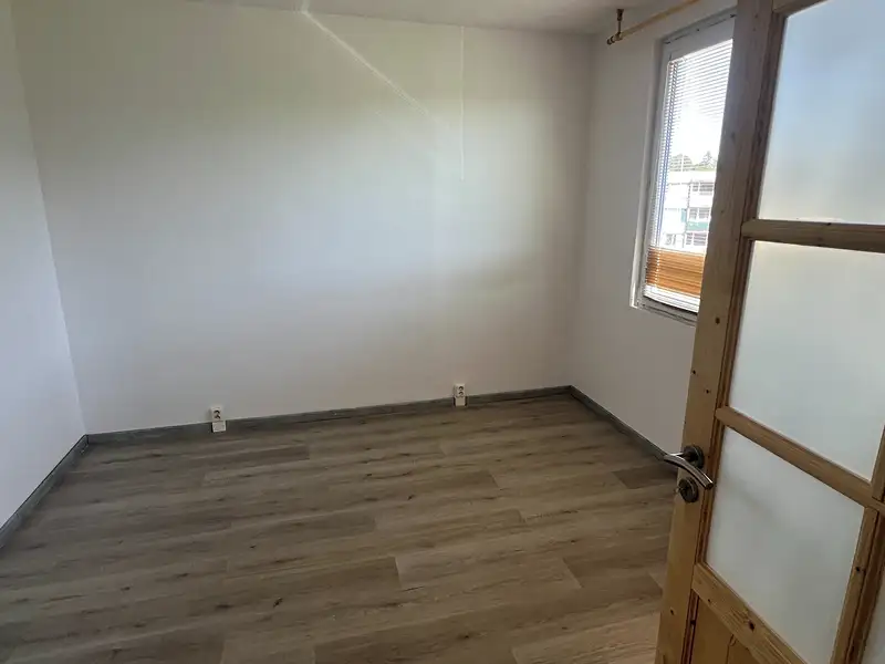 Pronájem bytu 3+1 72 m², Mikulášovice – náhled fotky 3