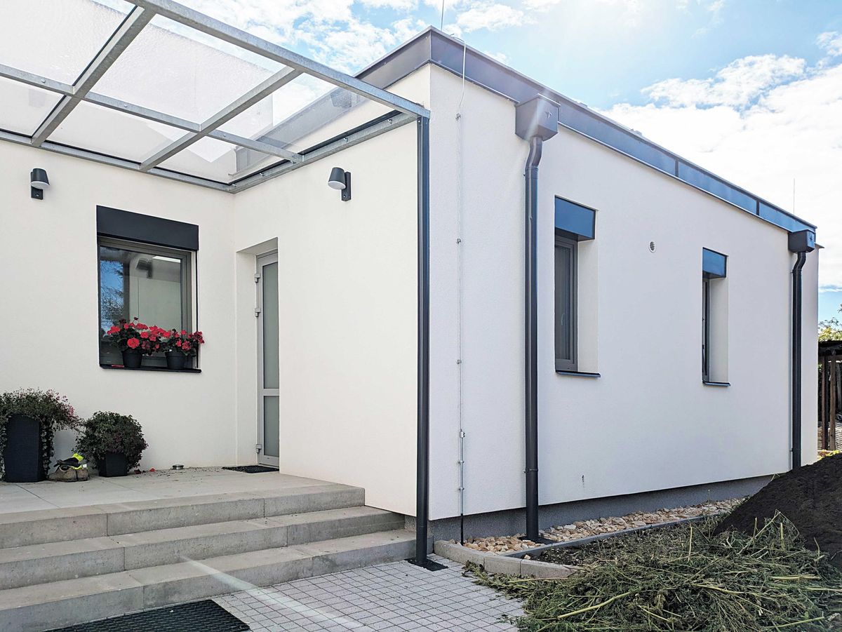 Pronájem bytu 2+kk 40 m² – fotografie 2
