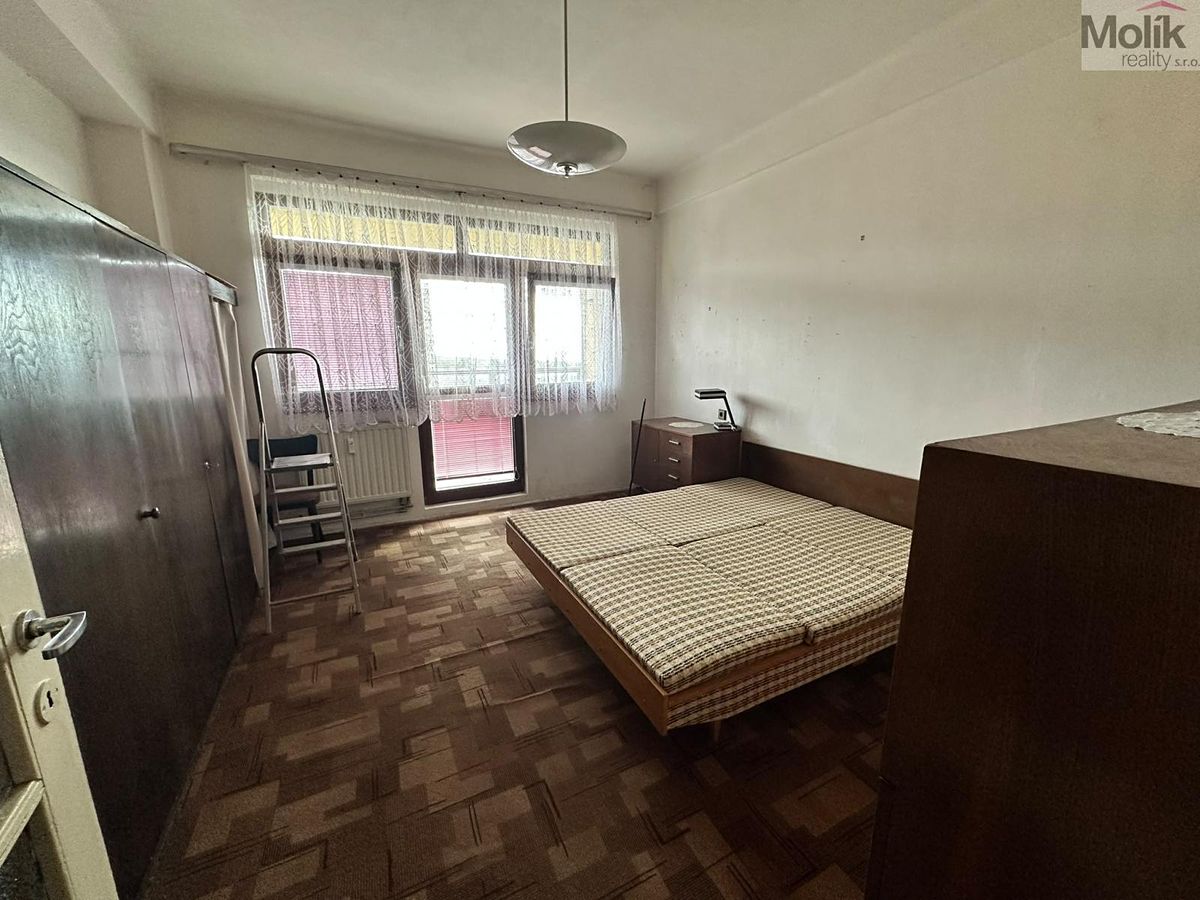 Pronájem bytu 2+kk 48 m² – fotografie 3