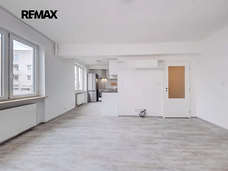 Pronájem bytu 2+kk 53 m², Praha – náhled fotky 3