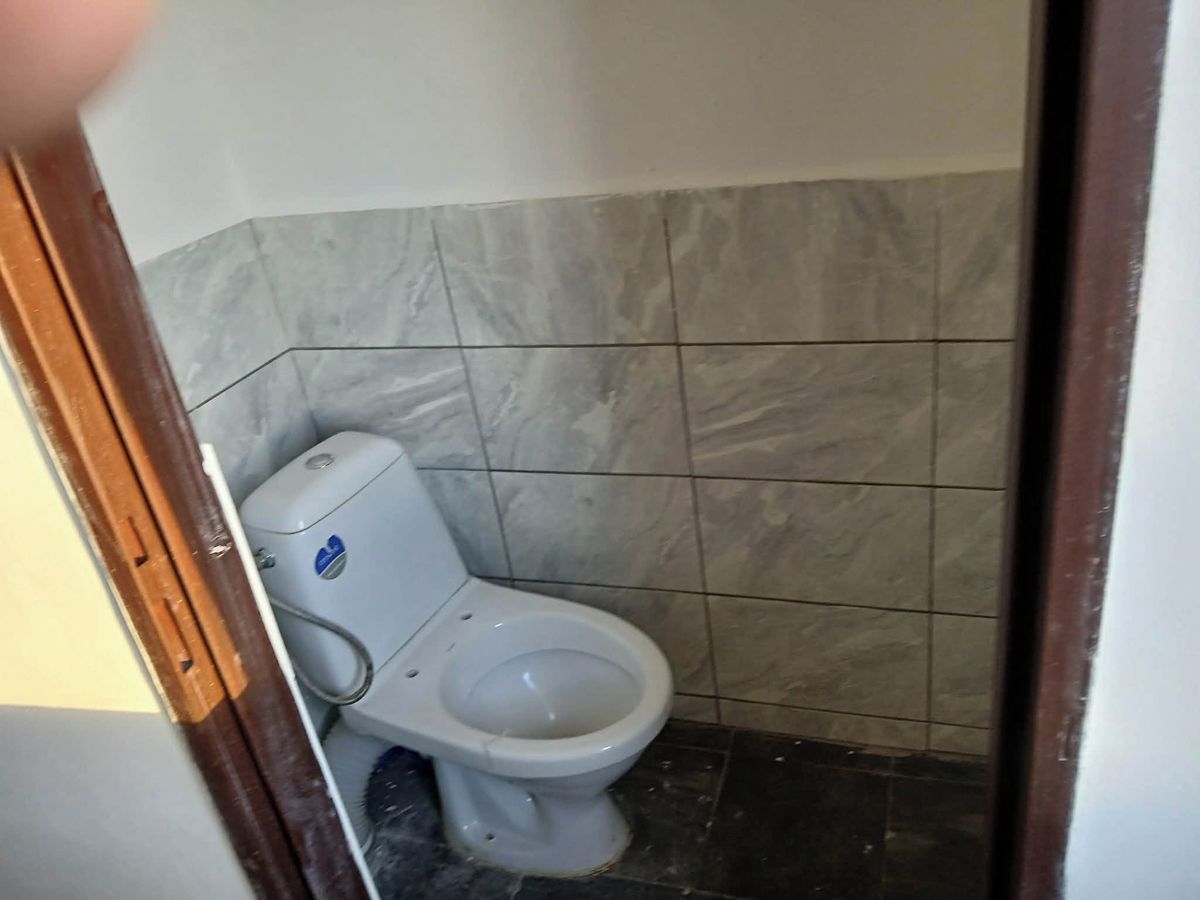 Pronájem bytu 2+1 90 m² – fotografie 4
