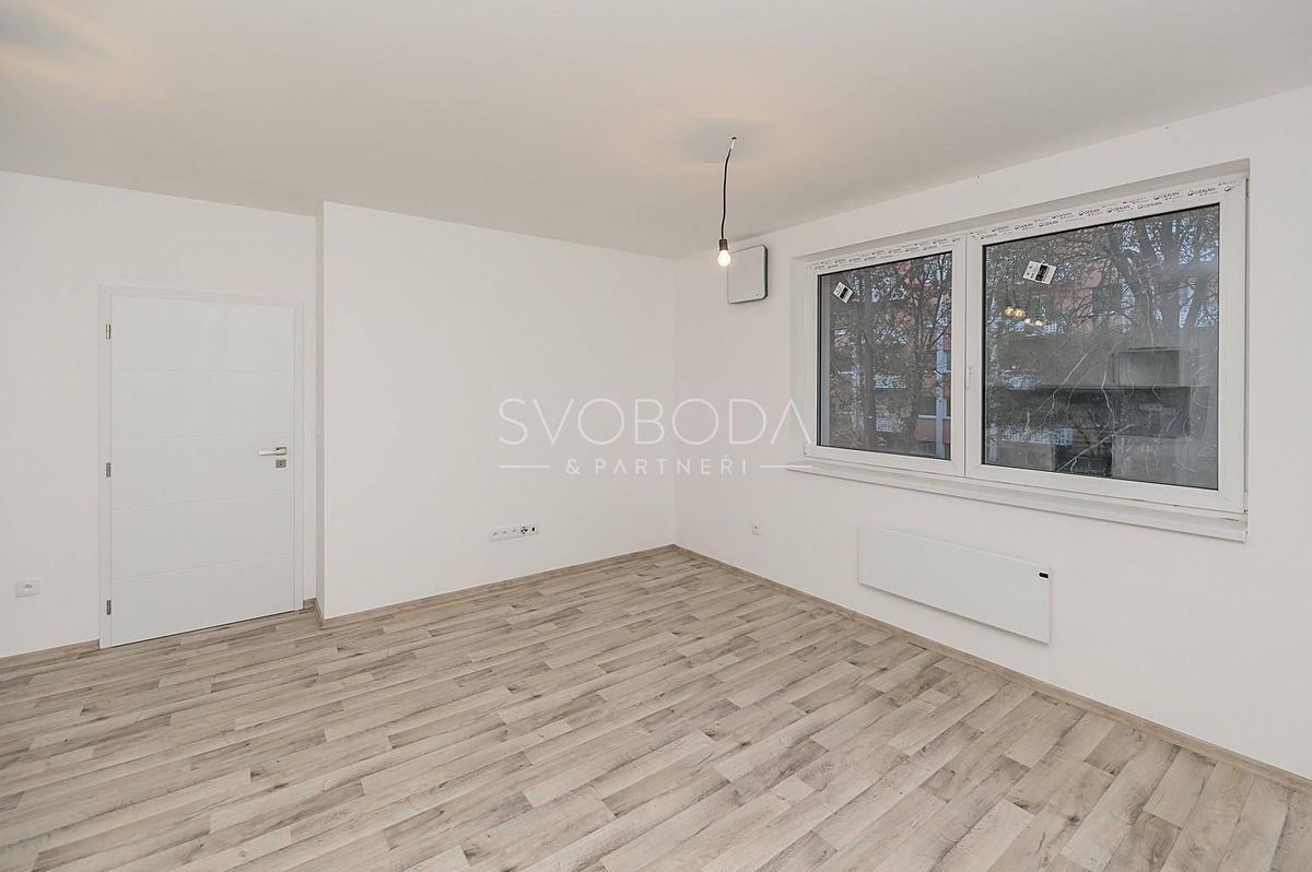 Pronájem bytu 2+kk 47 m² – fotografie 4