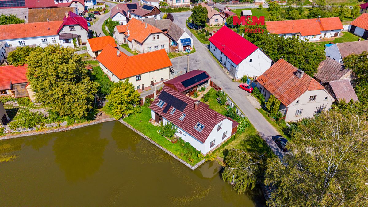 Prodej rodinného domu 185 m², pozemek 528 m²