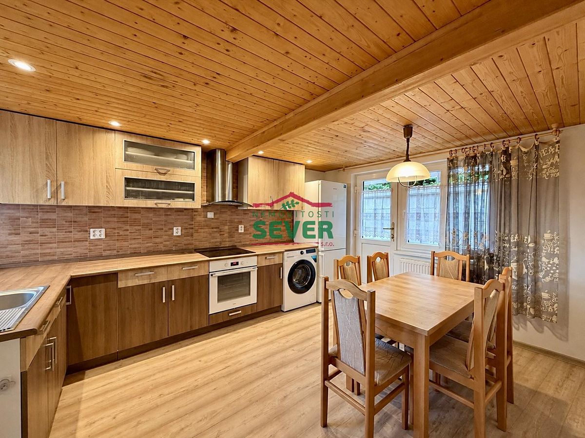 Prodej chalupy 108 m², pozemek 193 m² – fotografie 2