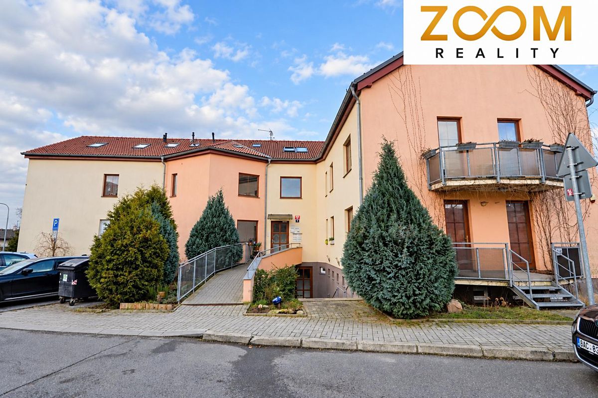 Pronájem bytu 1+kk 42 m²