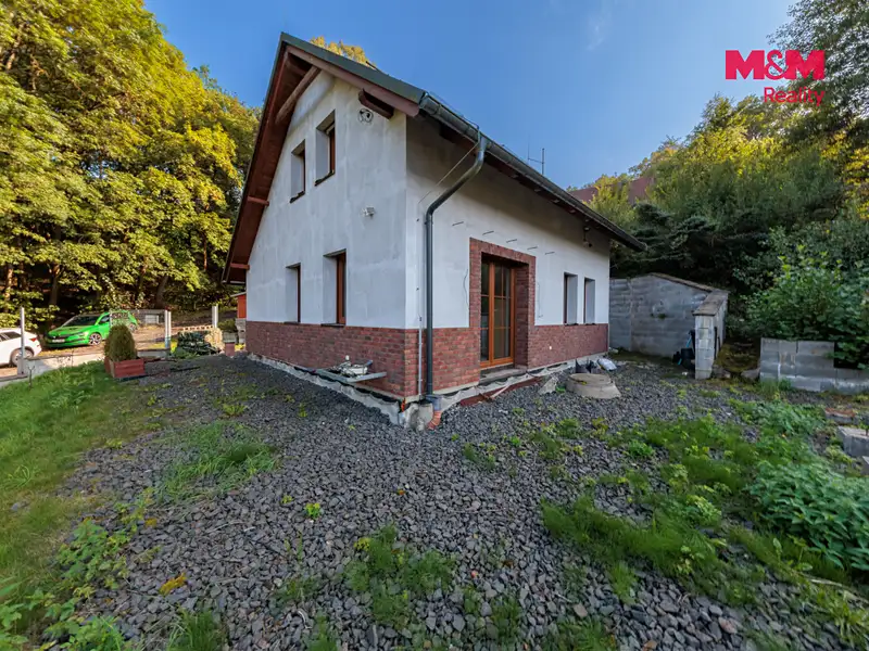 Prodej rodinného domu 118 m², pozemek 653 m², Šemnice – náhled fotky 2