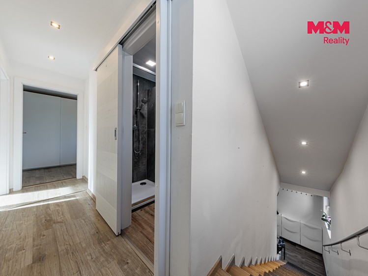 Prodej domu, 131 m² (16 z 30)