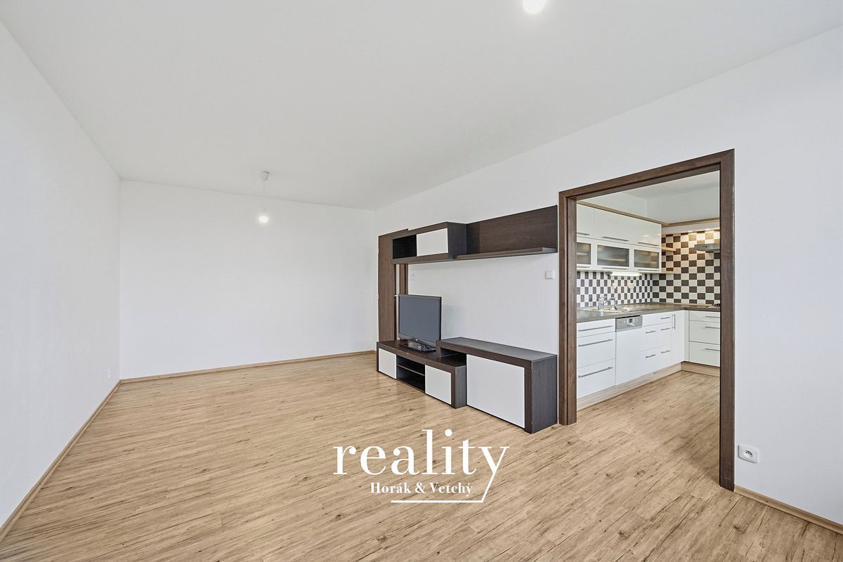 Pronájem bytu 3+1 71 m² – fotografie 5