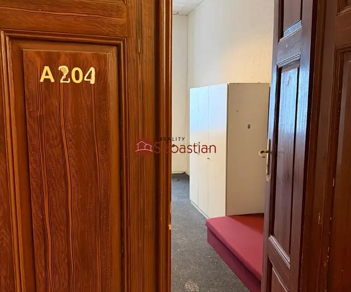 Pronájem výrobní haly, prostoru 20 m², Pardubice – náhled fotky 3