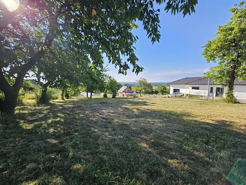 Prodej stavebního pozemku 1506 m², Chlumec nad Cidlinou – náhled fotky 2