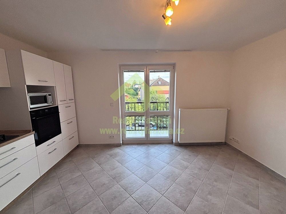 Pronájem bytu 3+kk 56 m² – fotografie 3