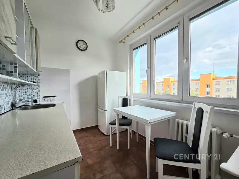 Pronájem bytu 2+1 52 m², Praha – náhled fotky 1