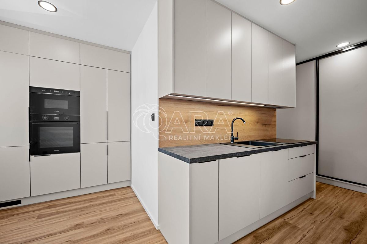 Prodej bytu 2+1 42 m²