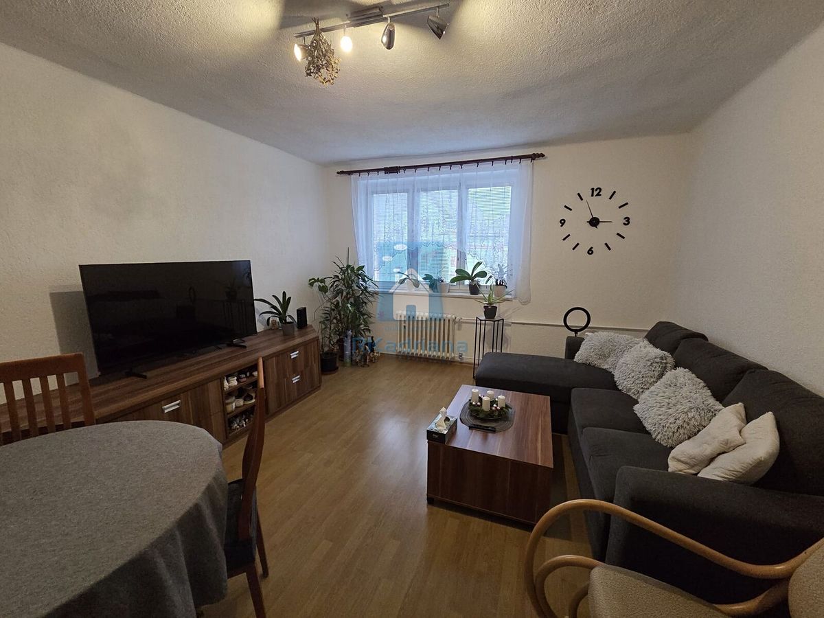 Pronájem bytu 3+1 80 m² – fotografie 2