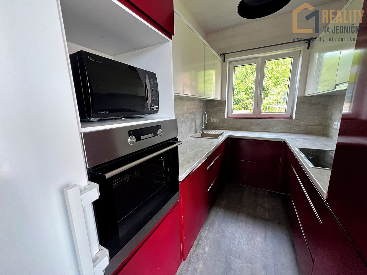 Prodej rodinného domu 120 m², pozemek 586 m² – fotografie 3