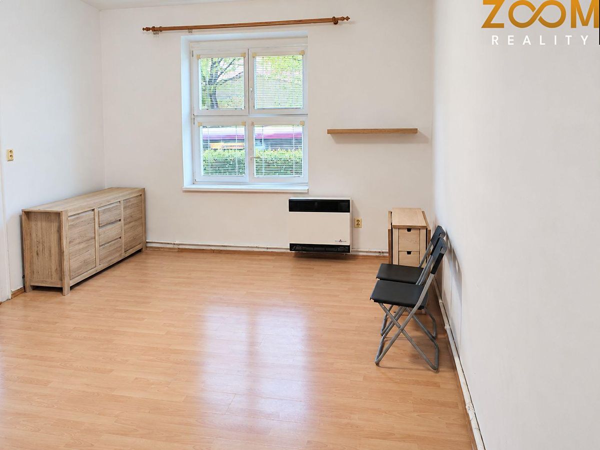 Pronájem bytu 2+kk 42 m² – fotografie 5