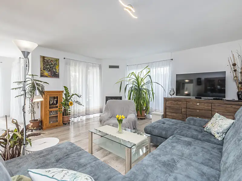 Prodej rodinného domu 145 m², pozemek 1021 m², Brandýsek – náhled fotky 3