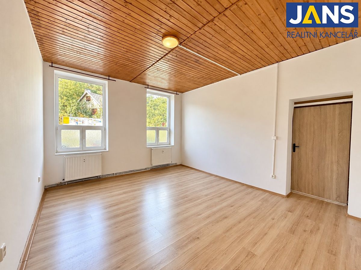 Pronájem bytu 3+1 93 m² – fotografie 2