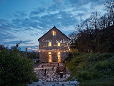 Gewerbefläche zum Kauf, 380 m² (2 von 28)