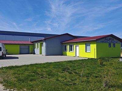 Pronájem výrobní haly, prostoru 240 m²