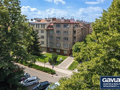 Prodej činžovního domu 1 301 m²