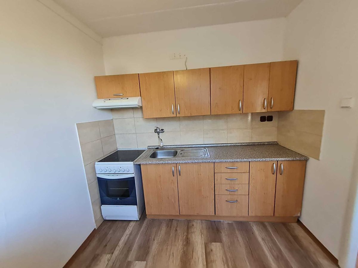 Pronájem bytu 1+1 33 m² – fotografie 2