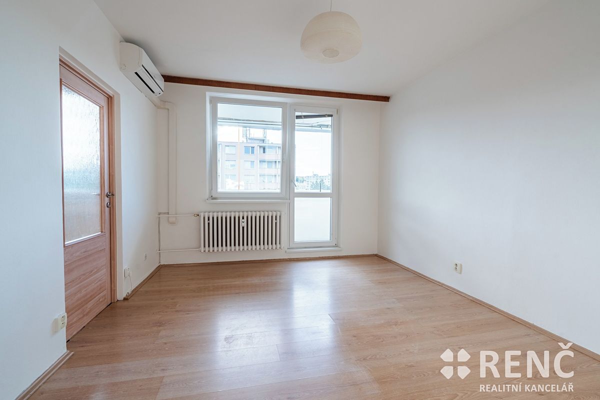 Prodej bytu 1+1 42 m² – fotografie 2