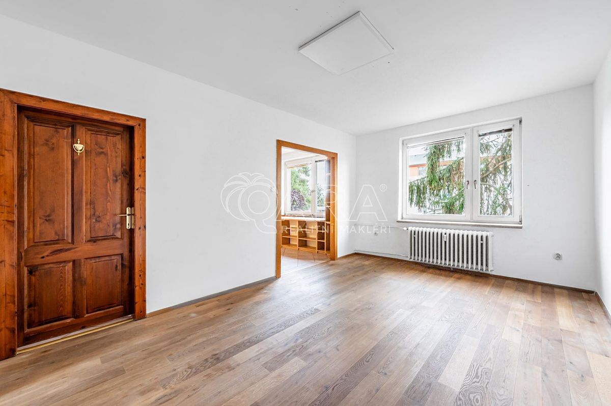 Pronájem bytu 3+1 74 m² – fotografie 3