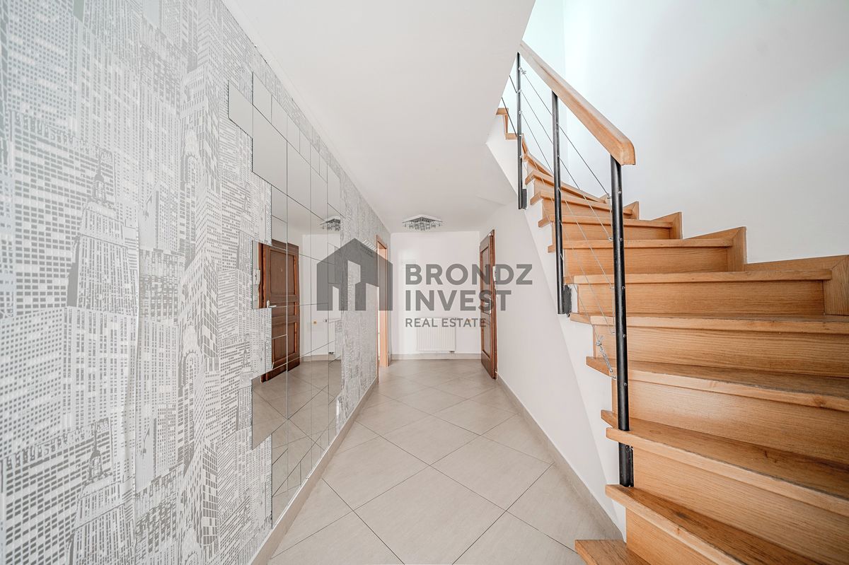 Pronájem bytu 2+kk 60 m² – fotografie 4
