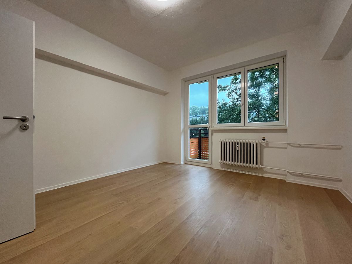 Pronájem bytu 2+1 59 m² – fotografie 4