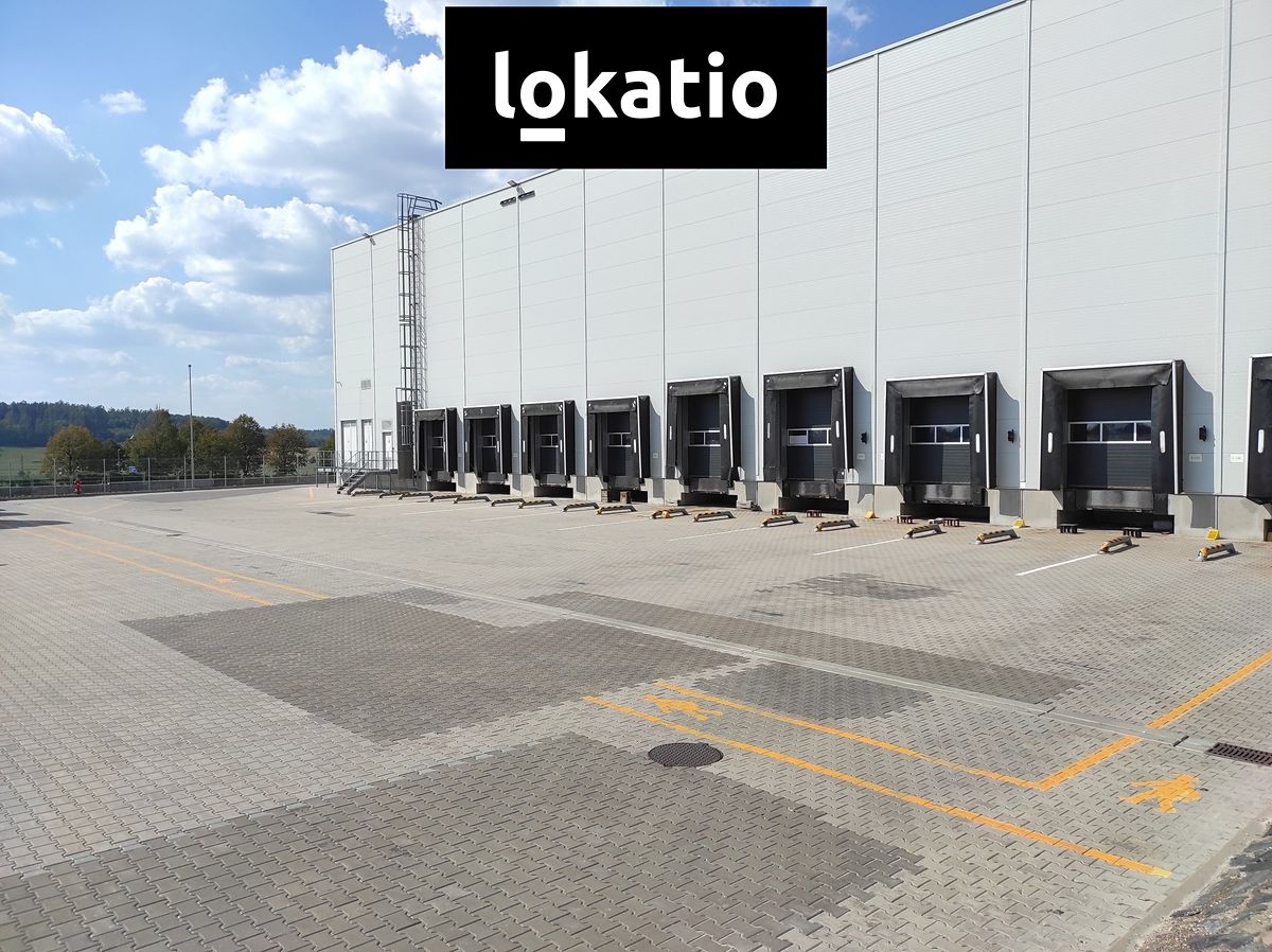 Pronájem skladového prostoru 5456 m² – fotografie 2