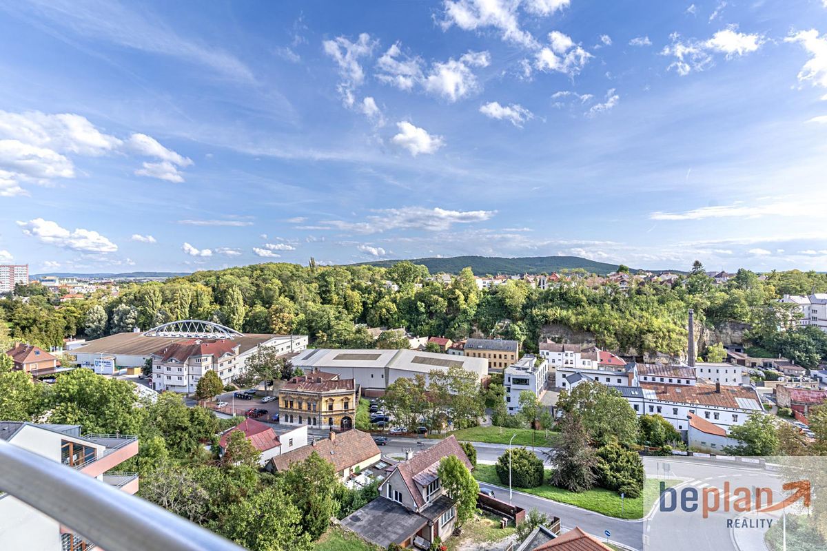 Pronájem bytu 3+kk 110 m² – fotografie 3