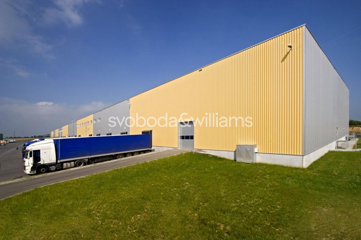 Pronájem skladového prostoru 24752 m² – fotografie 2