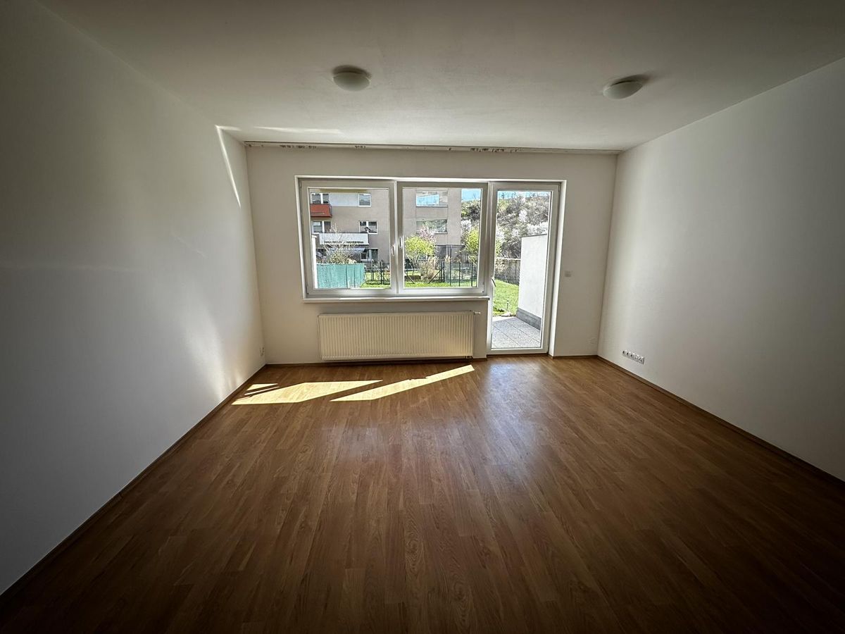 Prodej bytu 1+kk 54 m² – fotografie 5