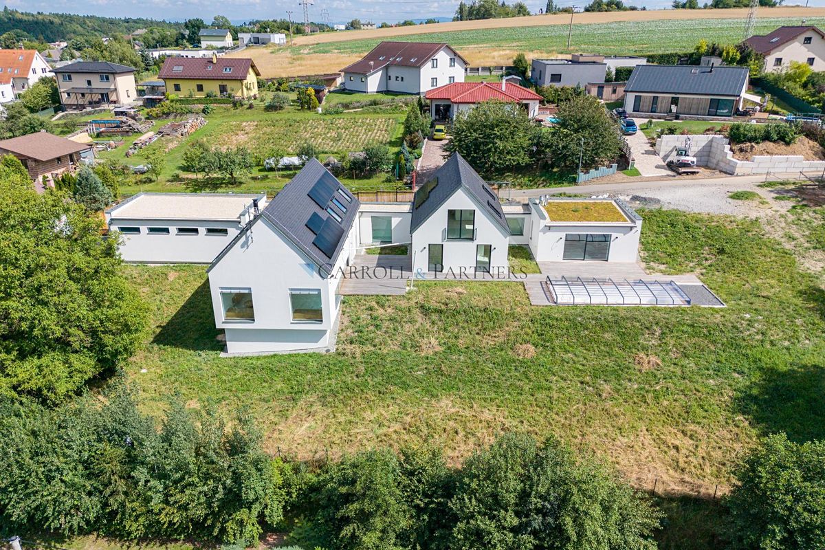 Prodej rodinného domu 492 m², pozemek 3550 m² – fotografie 3