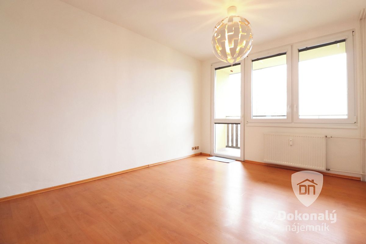 Pronájem bytu 2+kk 46 m² – fotografie 2