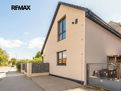 Prodej rodinného domu 97 m², pozemek 195 m²