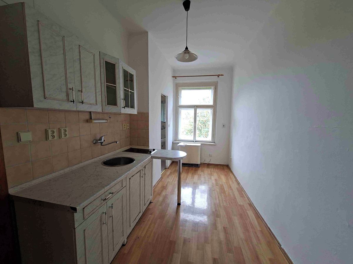 Pronájem bytu 1+1 30 m² – fotografie 5